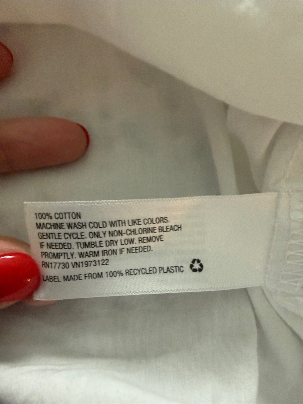 Universal Thread White Cropped Button-Down Collared Top - Picture 4 of 5